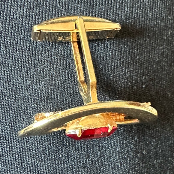 Signed Vintage Marquise Garnet Cufflinks - Picture 13 of 13